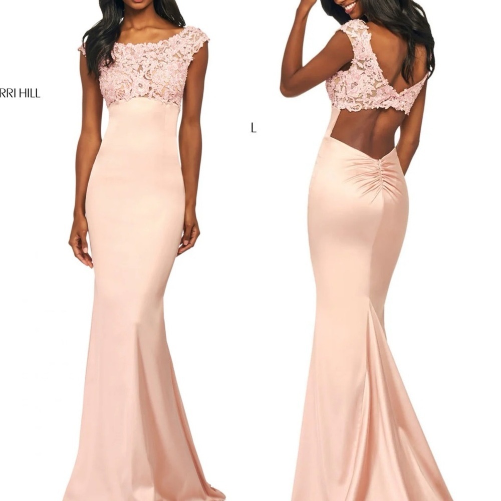 Sherri Hill NEW 53605 Blush Pink Lace Empire Waist Prom Homecoming Gown